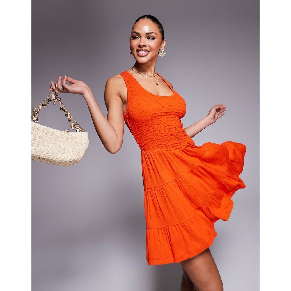 ASOS Design crinkle scoop tiered mini dress in red NWT Size US 10